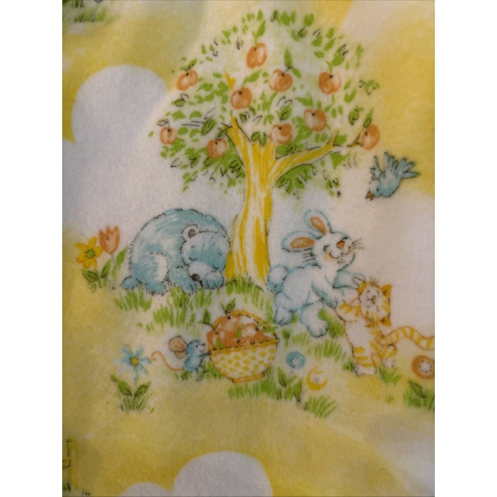 Vintage Dundee Yellow Receiving Baby Blankets Forest Animals Bear Bunny Cat 1982